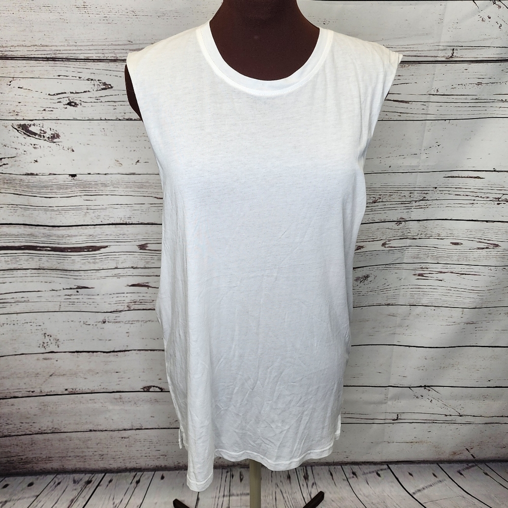Mono B White Muscle Shirt Tank Size Large